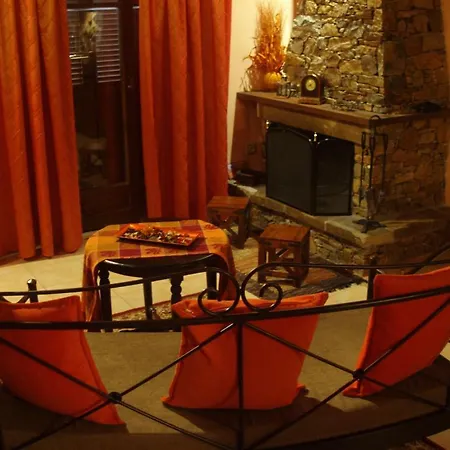 Filiantra Suites 3*