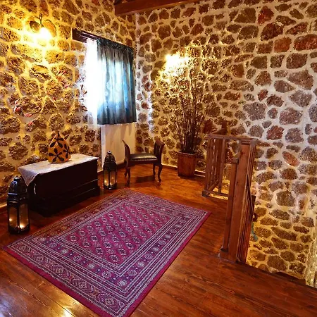 Filiantra Suites 3* Kato Pitsa